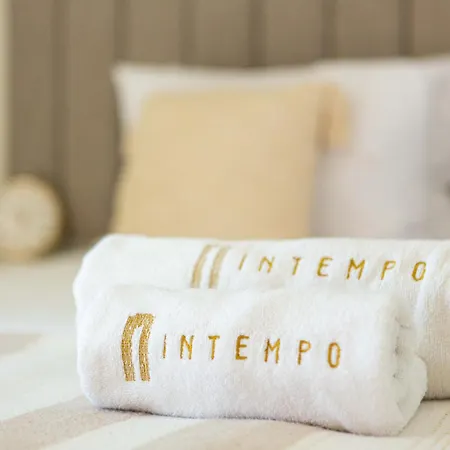 Intempo By Holuxe - 203 - 20th Floor Apartment *